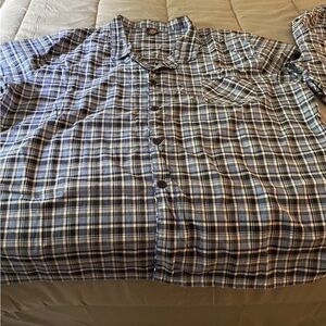 Casual Navy Plaid Button-Down Shirt